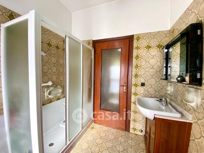 Villa in Via Bricco Broncio — foto 24 di 25