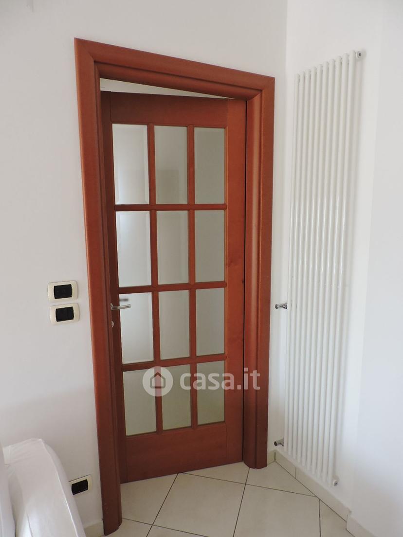 Trilocale in Via Vittorio de Sica — foto 14 di 21