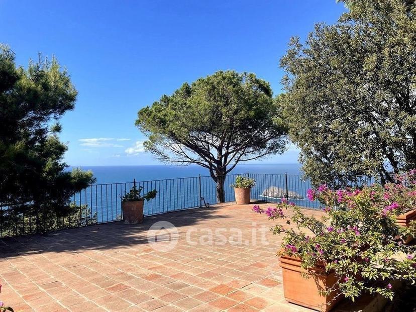 Villa in Via dei Pionieri — foto 32 di 33