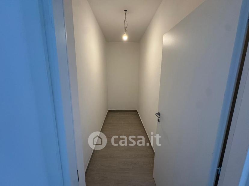 Trilocale in Via Oberdan 158 — foto 12 di 24