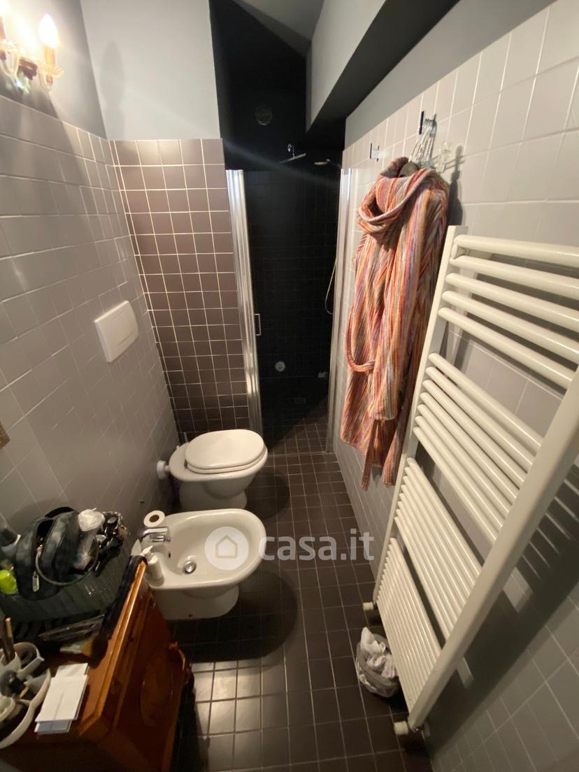 Trilocale in Via Volturno 2 a — foto 20 di 30