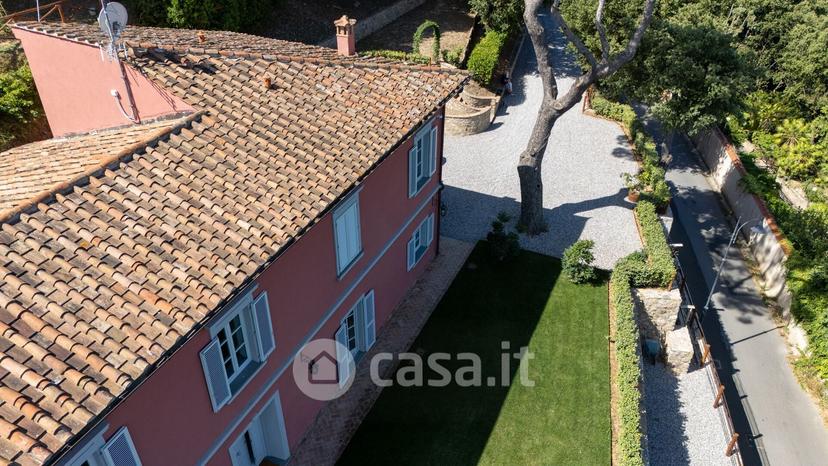 Villa in Via Giorgio Byron 52 — foto 18 di 32