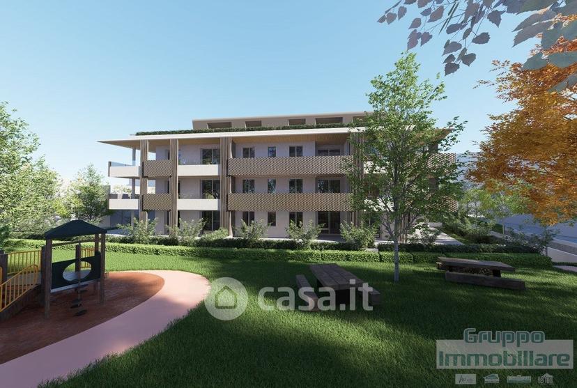 Quadrilocale in Via Lodovico Agostini 144