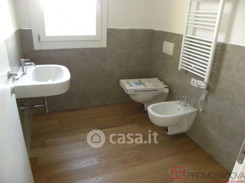 Appartamento in Via Rimini — foto 19 di 34