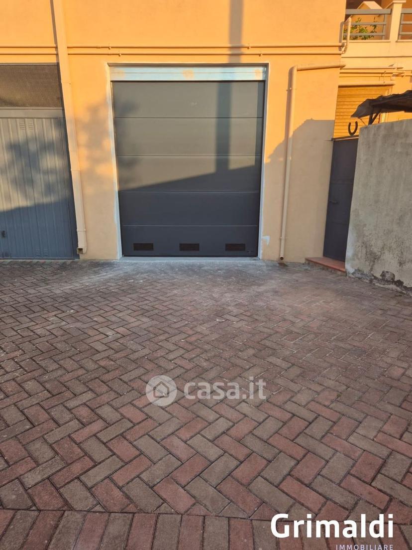 Appartamento in Corso Cesare Vergine — foto 6 di 29