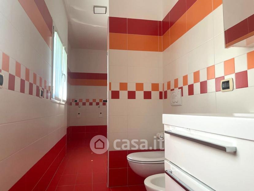 Trilocale in Via Carlo Cattaneo — foto 21 di 26