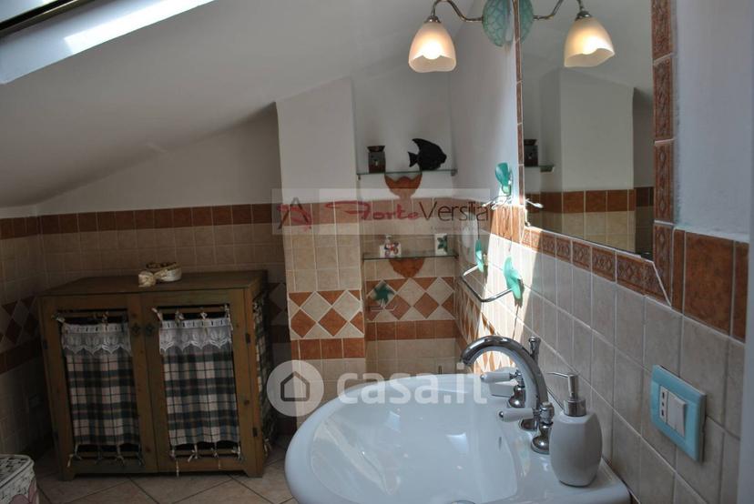 Villa in Via dei Cipressi 38 — foto 21 di 34