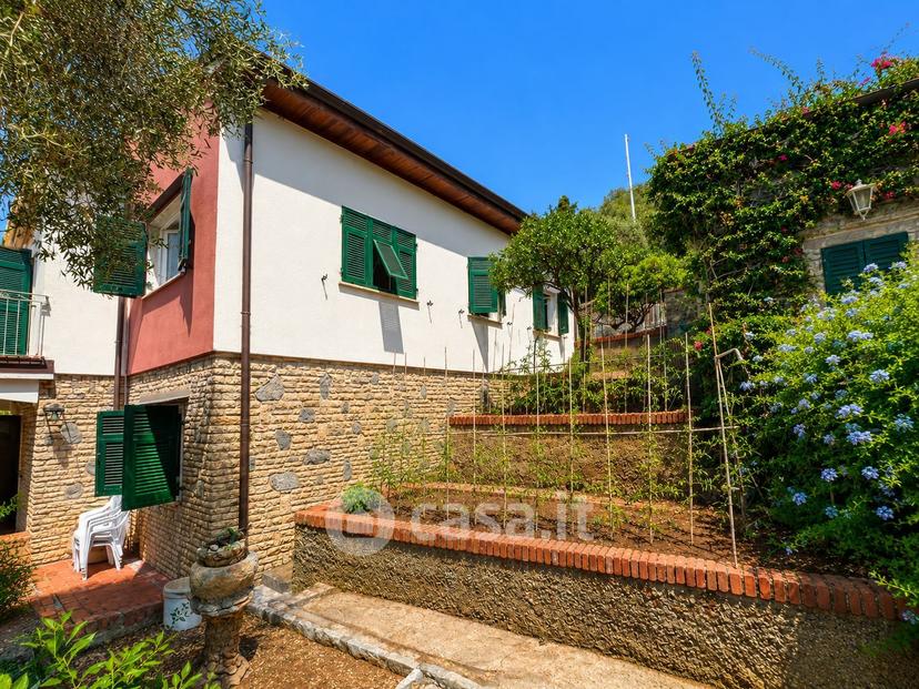 Villa in Via Giacomo Matteotti 13 — foto 45 di 45