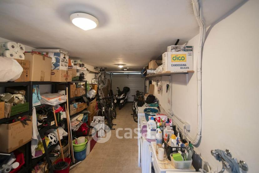 Villa in Via G. Brodolini 49 — foto 50 di 52