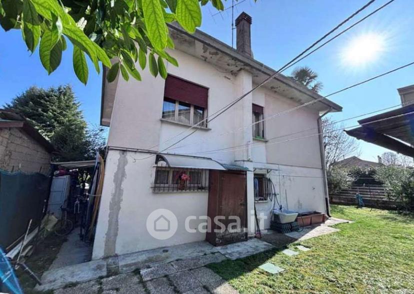 Appartamento in Via San Pio X° 27 — foto 8 di 9