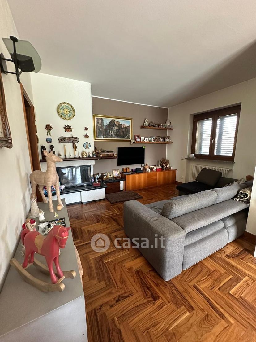 Appartamento in Via Rotone 27 — foto 32 di 82