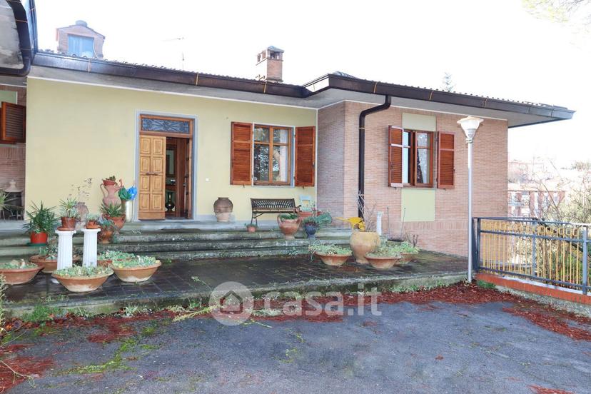 Villa in Strada Colle San Giorgio 5 — foto 2 di 42