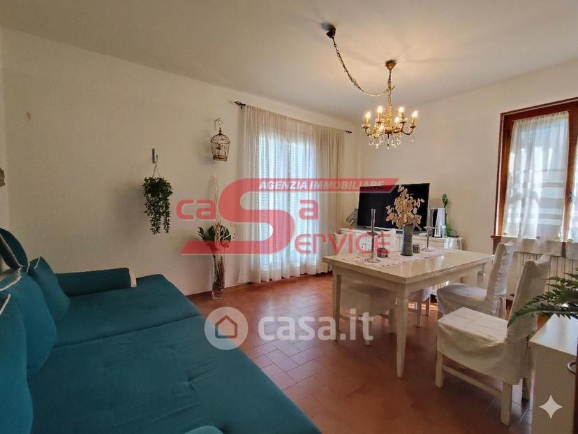 Quadrilocale in Via Croce Guigli 11 — foto 6 di 17