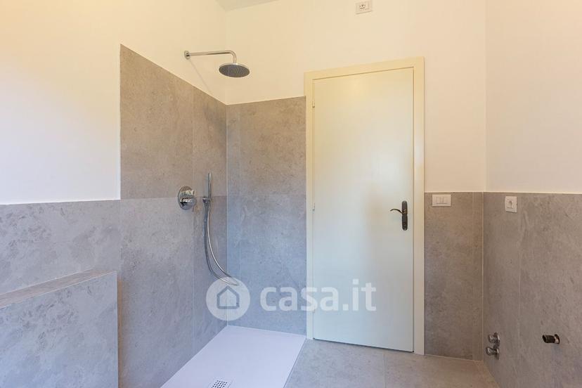 Villa in Via Angelo Cantoni 12 — foto 12 di 53