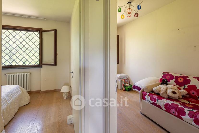 Villa in Via XX Settembre — foto 15 di 28