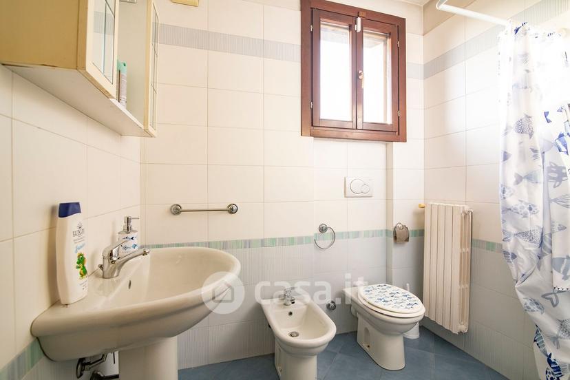 Villa in Via Bruno Buozzi — foto 42 di 42