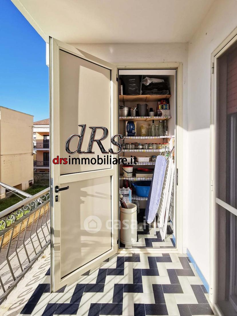 Quadrilocale in Via Umbria — foto 15 di 37