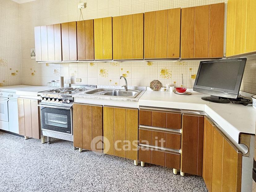 Quadrilocale in Piazza Comitato 30 — foto 2 di 49
