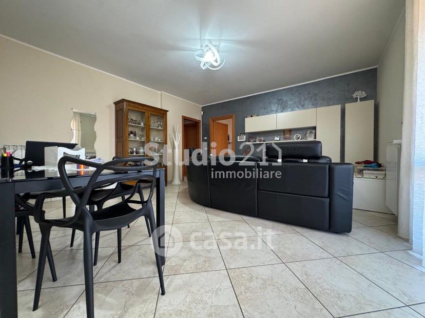 Appartamento in Via Giovanni Amendola — foto 13 di 32