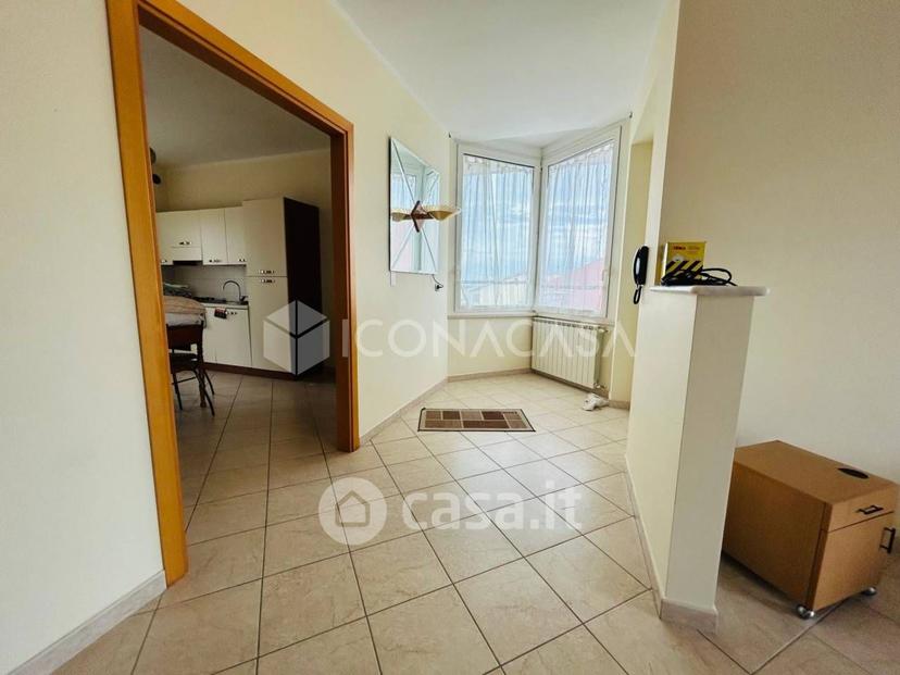Trilocale in Via Genova — foto 22 di 29