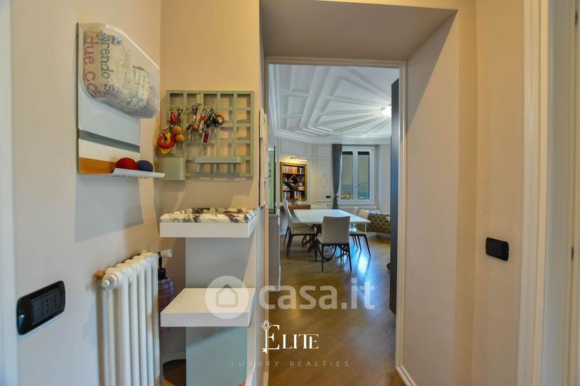 Trilocale in Via Sempione 40 — foto 24 di 38