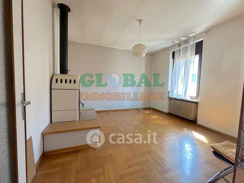 Trilocale in Via Fratelli 43 — foto 22 di 28