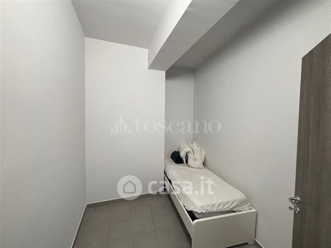 Trilocale in Via Ammiraglio Caracciolo — foto 11 di 14