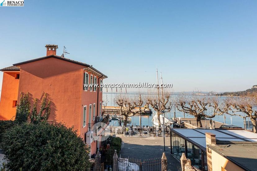 Villa in Lungo Lago Regina Adelaide — foto 6 di 16