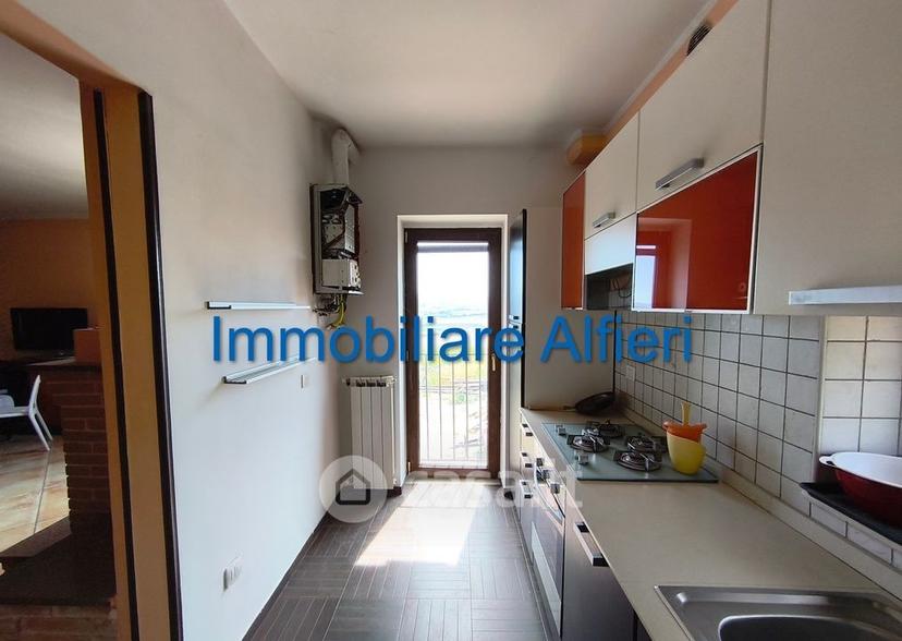 Trilocale in Capodimonte 110 — foto 6 di 10
