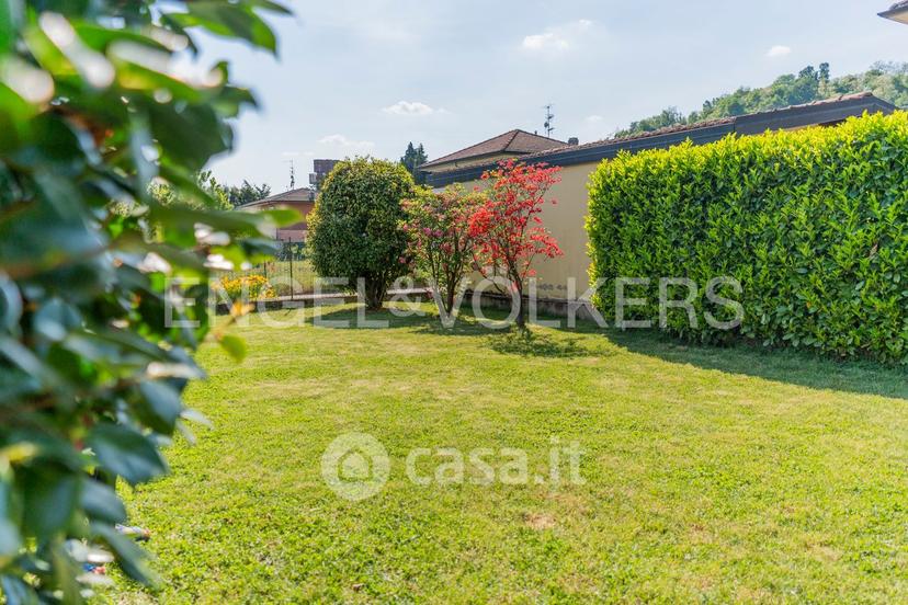 Villa in Via Mozart 7 — foto 21 di 35