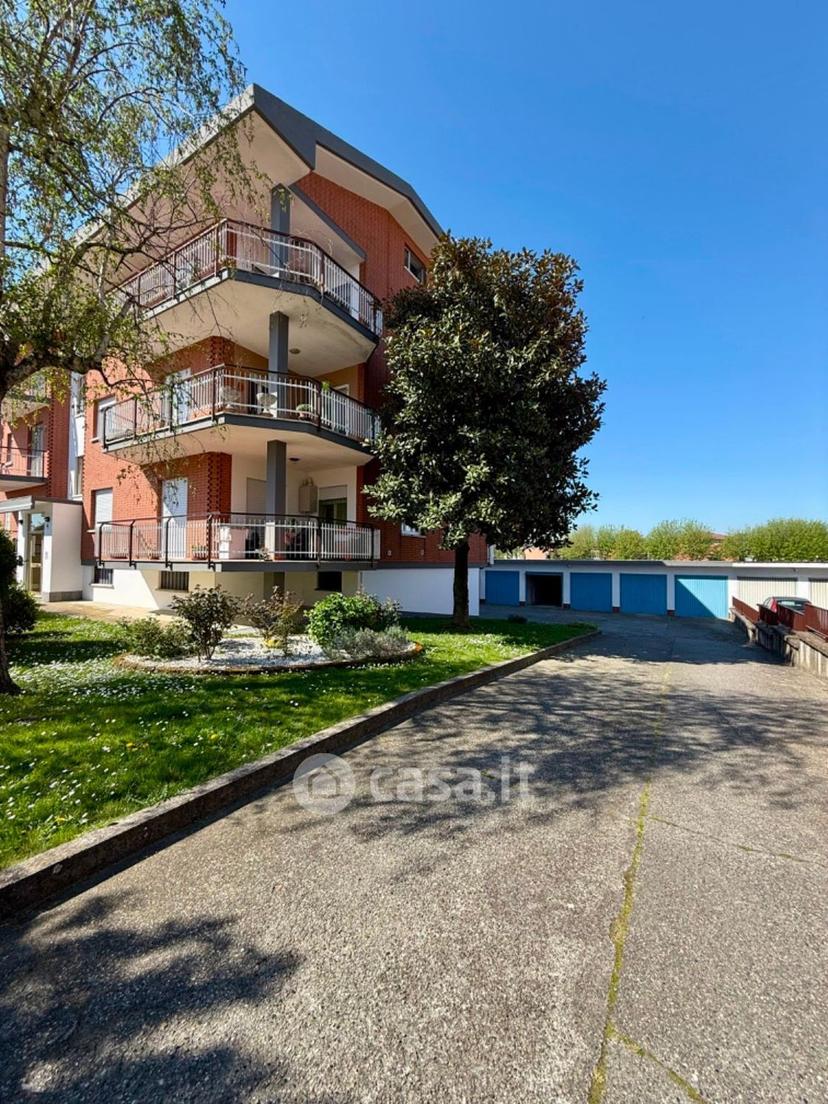Quadrilocale in Via Graziano 12 — foto 47 di 57