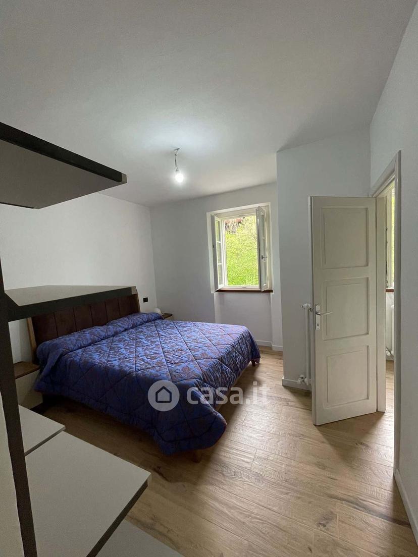 Trilocale in Via Molino Metauro 10 — foto 4 di 14