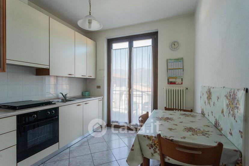 Trilocale in Via Giacomo Leopardi 12 — foto 7 di 56