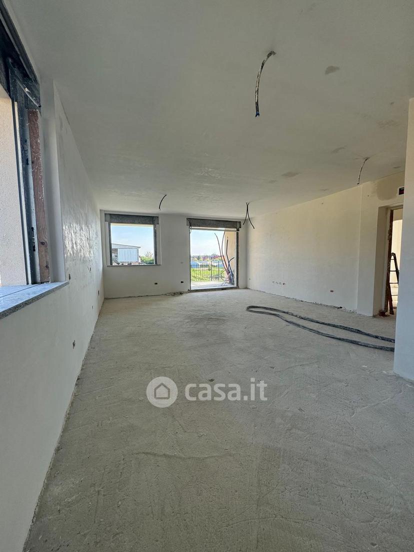 Trilocale in Via Remo Massara — foto 15 di 16