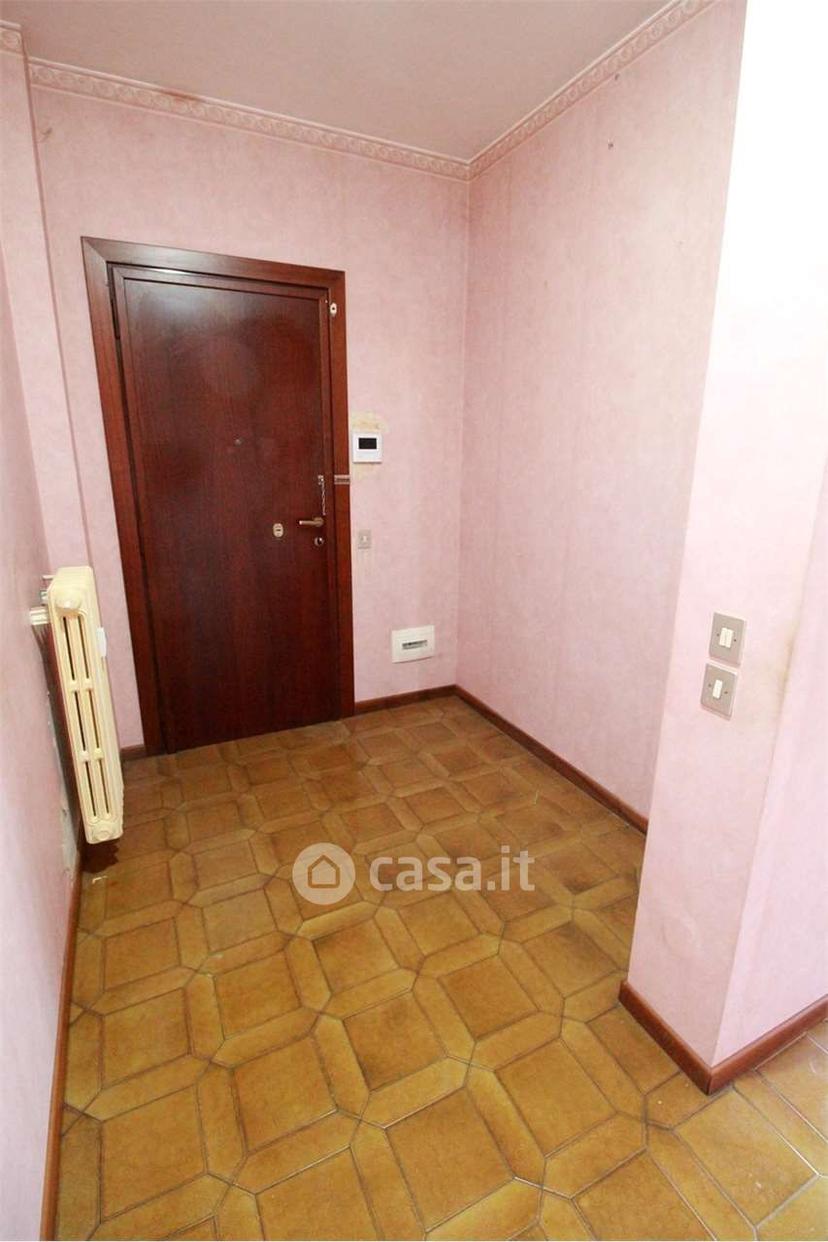 Quadrilocale in Via Fara 31 — foto 39 di 39