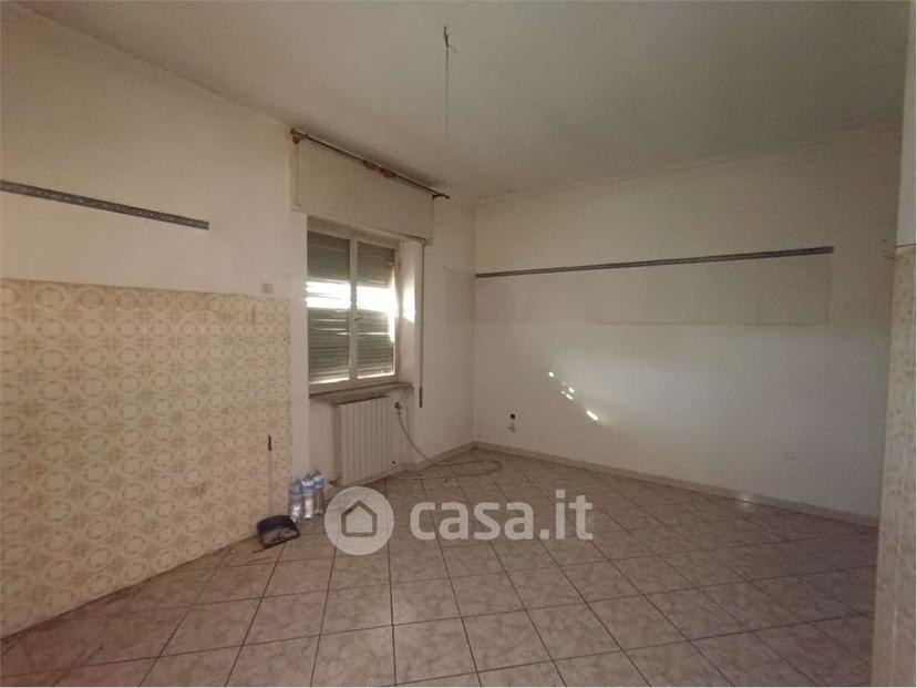 Villa in Via Paolo VI Papa — foto 8 di 33