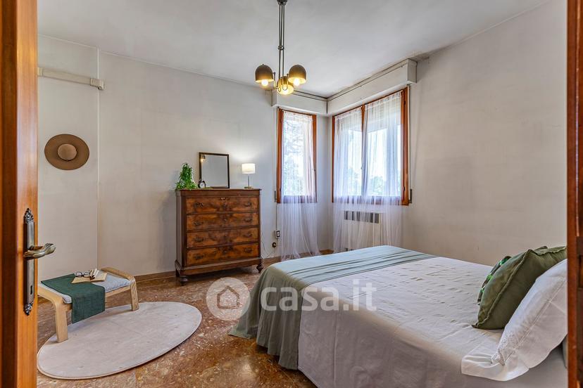Appartamento in Via Pompeo Vizzani — foto 29 di 40