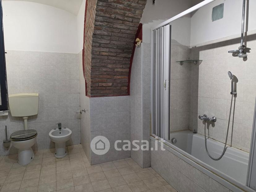 Bilocale in Via San Carlo — foto 17 di 32