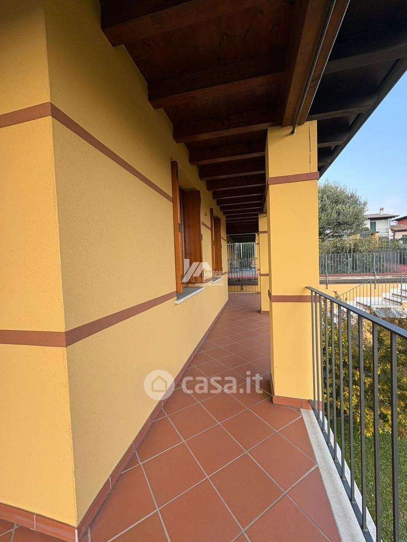 Villa in Via dei Ronchi 14 — foto 9 di 36