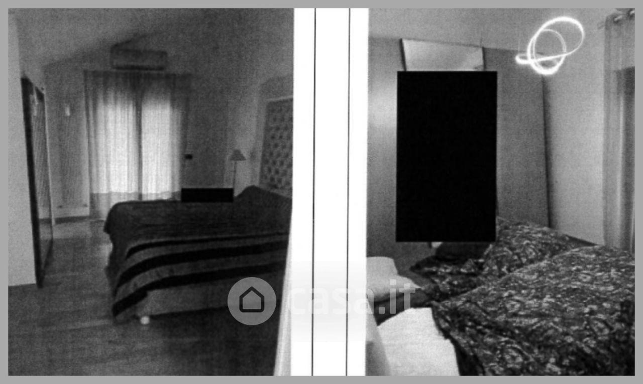 Appartamento in Via Antonio de Curtis