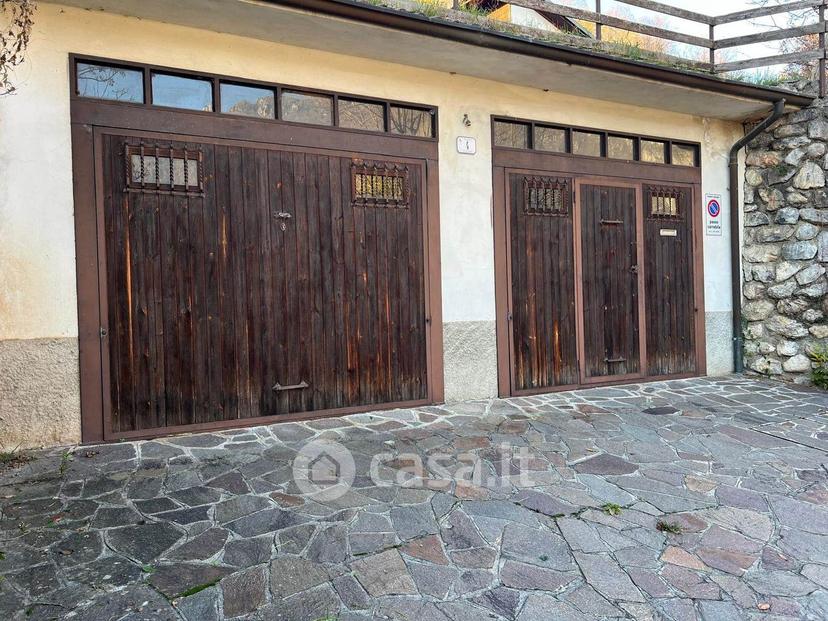 Villa in Via Massimo d'Azeglio 4 — foto 25 di 55