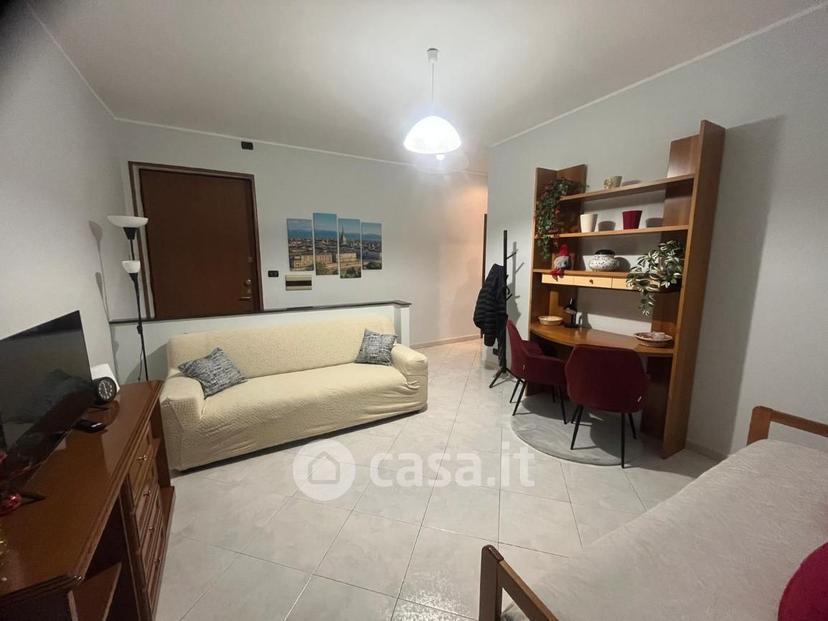 Stanza in Via Andorno 41 — foto 9 di 16