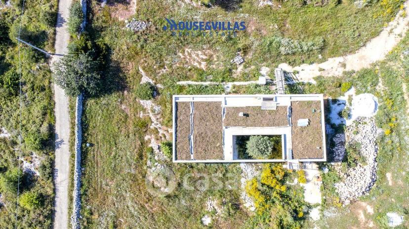 Villa in Contrada San Elia — foto 10 di 20