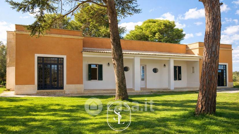 Villa in Via U. Giordano — foto 20 di 34