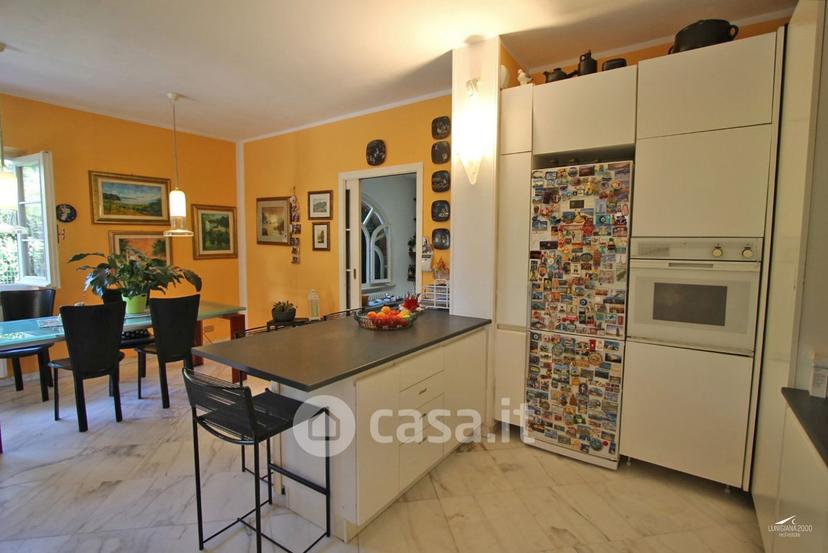 Villa in Viale Monzoni 19 — foto 40 di 44