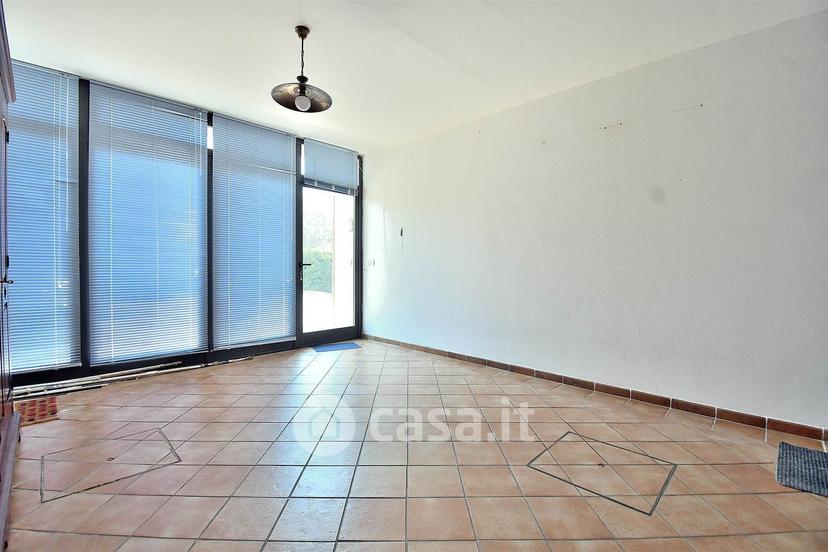 Appartamento in Via Fratelli Rosselli — foto 10 di 30
