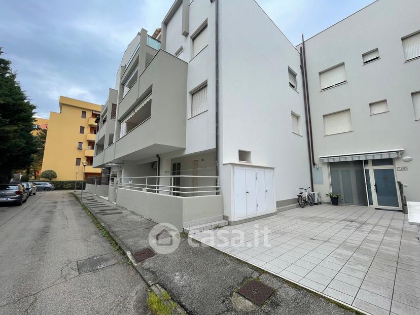 Quadrilocale in Via Raffaello Sanzio 285 B — foto 10 di 39