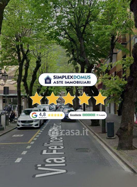 Appartamento in Via Felice de Stefano — foto 25 di 36