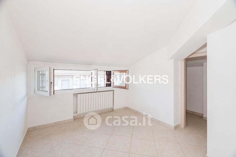 Quadrilocale in Via Cavour 98 — foto 11 di 19
