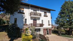 Villa in Via delle Viole 12
